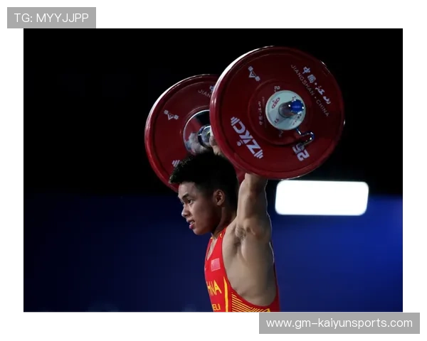 中国举重公开赛在赛后媒体见面会上分享备战经验